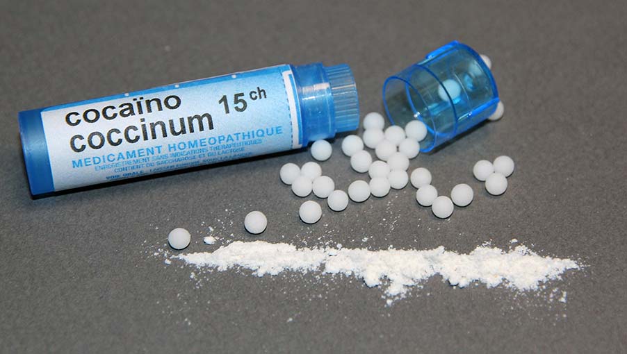 Cocainococcinum_cocaine_hom%C3%A9opathique_.jpg